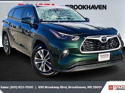 Used 2024 Toyota Highlander XLE