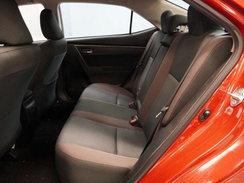 Used 2017 Toyota Corolla LE image 25