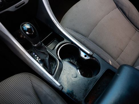 Used 2011 Hyundai Sonata GLS image 35