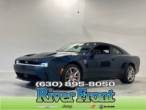Used 2024 Dodge Charger Daytona Scat Pack w/ Plus Group AWD/4WD image 1