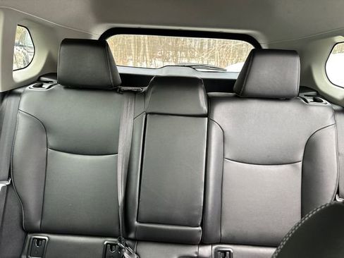 Certified 2025 Toyota Corolla Cross XLE w/ Convenience Package image 40