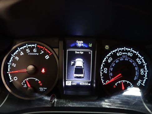 Used 2023 Toyota Tacoma SR image 47