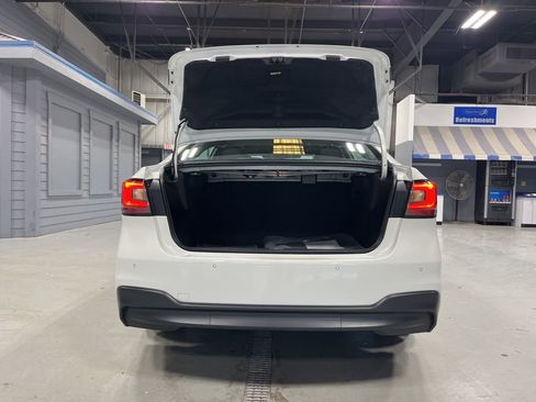 Used 2025 Subaru Legacy Limited image 10