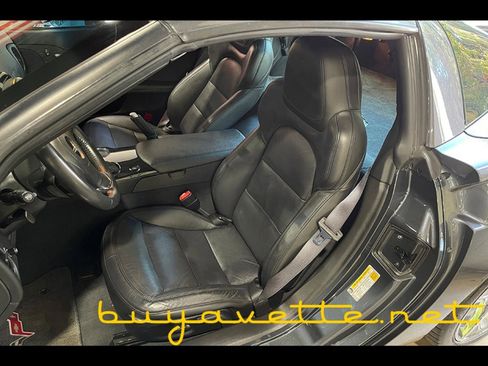 Used 2012 Chevrolet Corvette Coupe image 18