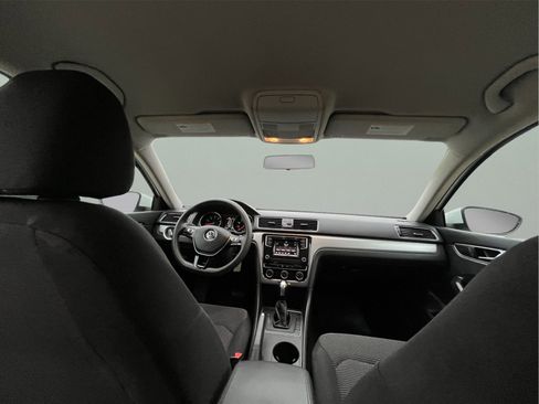 Used 2018 Volkswagen Passat 2.0T S image 27