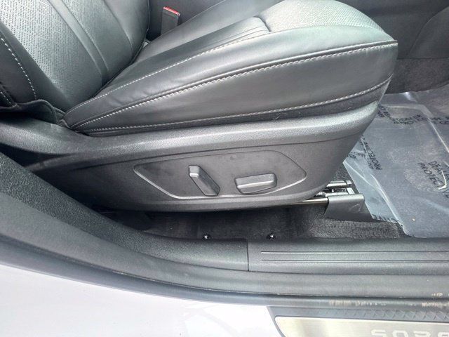 Used 2023 Kia Sorento SX AWD/4WD image 23