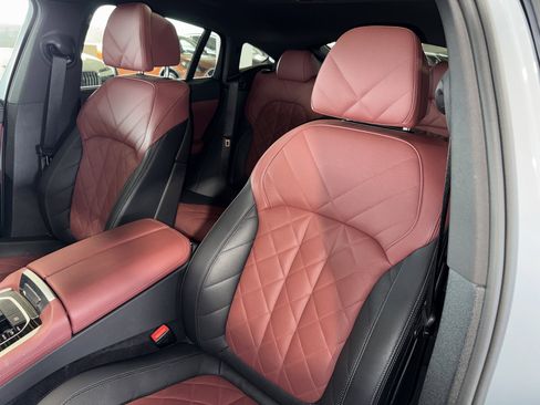Certified 2025 BMW X6 xDrive40i image 33