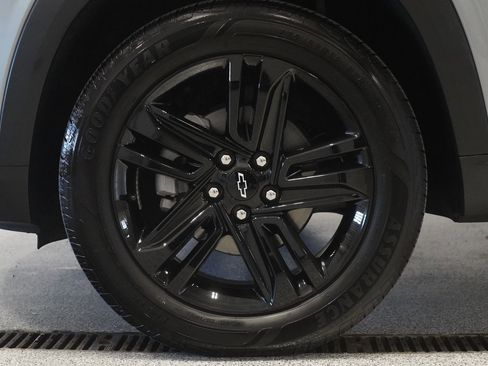 Used 2025 Chevrolet Trax ACTIV w/ Driver Confidence Package image 9