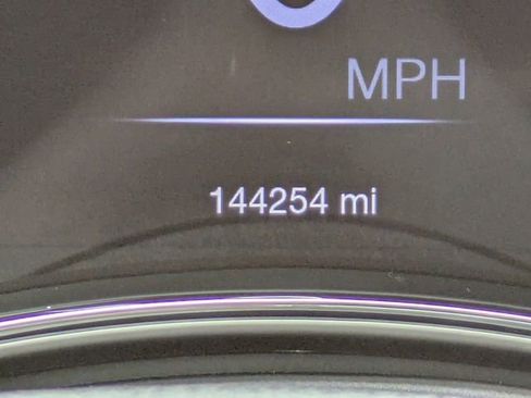 Used 2018 Jeep Grand Cherokee Limited w/ Luxury Group II image 36