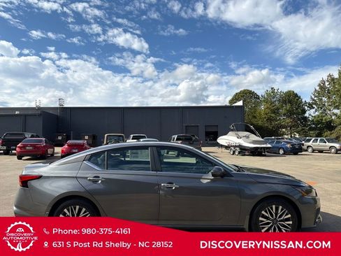 New 2025 Nissan Altima 2.5 SV w/ SV Premium Package image 8