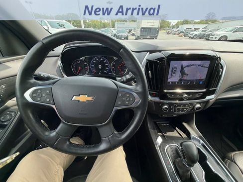 Used 2023 Chevrolet Traverse High Country w/ LPO, Cargo Package AWD/4WD image 12