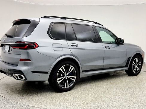 Used 2025 BMW X7 M60i AWD/4WD image 5