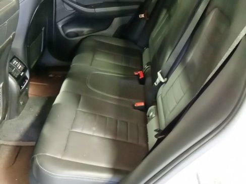 Used 2019 BMW X3 xDrive30i w/ Executive Package AWD/4WD image 10
