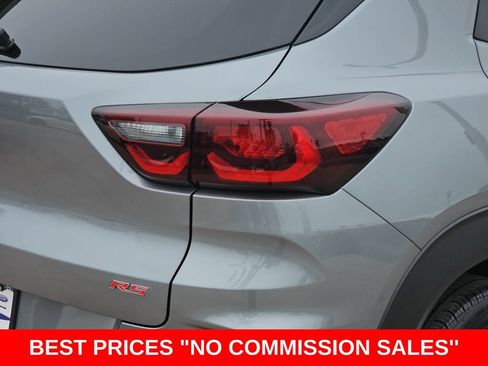 Used 2024 Chevrolet TrailBlazer RS w/ Convenience Package AWD/4WD image 40