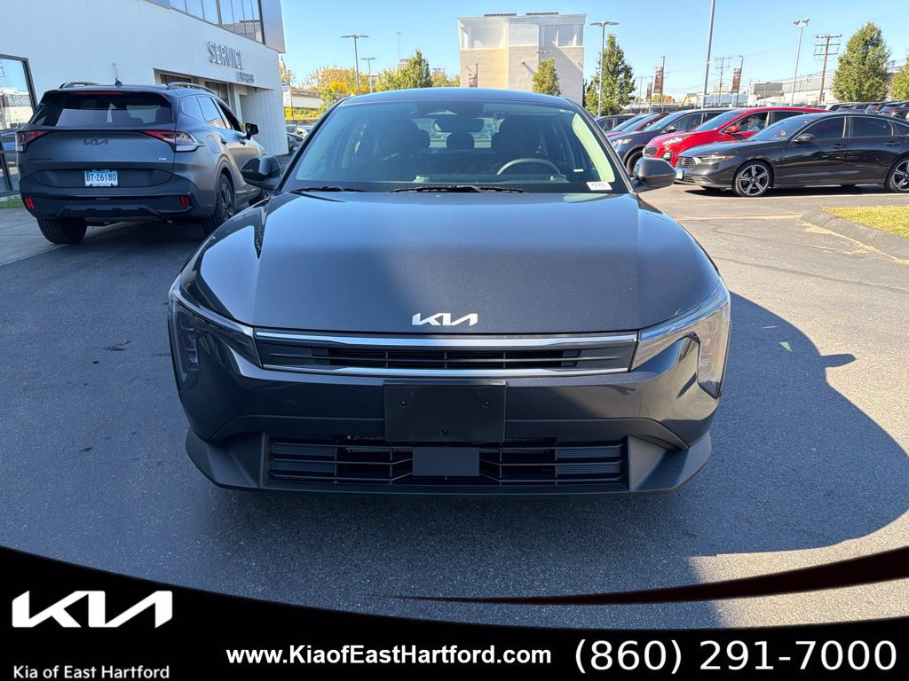 Used 2025 Kia K4 FWD image 3