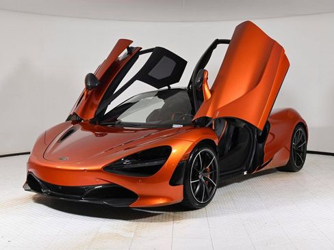 Used 2018 McLaren 720S Performance image 23