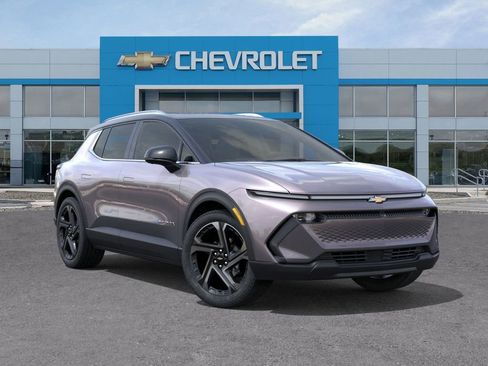 New 2026 Chevrolet Equinox EV LT image 13