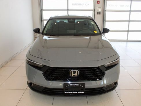 New 2025 Honda Accord SE image 2