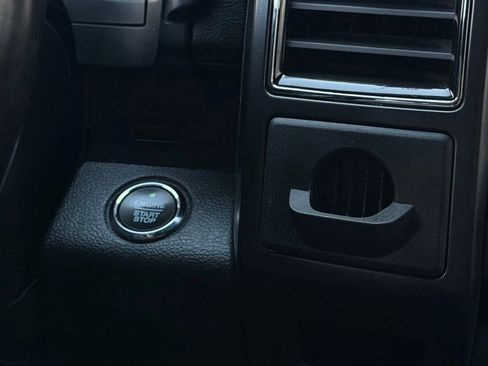 Used 2021 Ford Expedition Max Limited RWD image 18