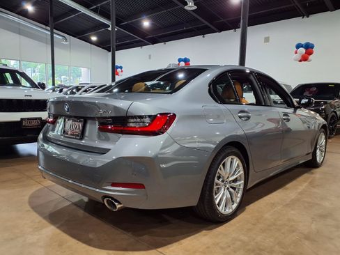 Used 2023 BMW 330i xDrive Sedan w/ Premium Package AWD/4WD image 6