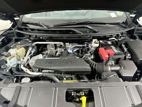 Used 2026 Nissan Rogue SL FWD image 33