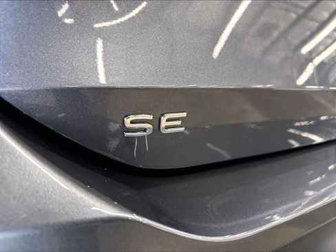 New 2026 Volkswagen Tiguan SE AWD/4WD image 9