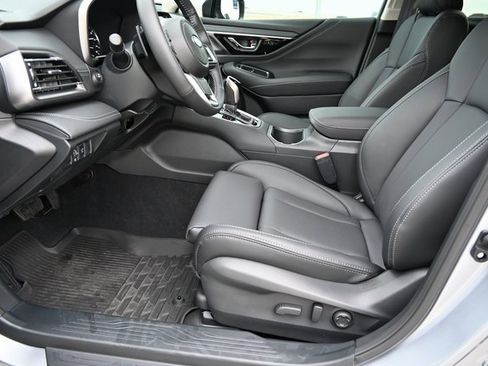 New 2025 Subaru Outback Limited image 21