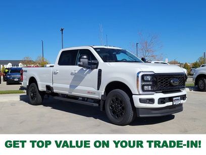 New 2026 Ford F350 Lariat w/ Black Appearance Package