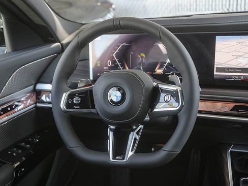 New 2026 BMW 760i xDrive w/ Premium Package AWD/4WD image 12