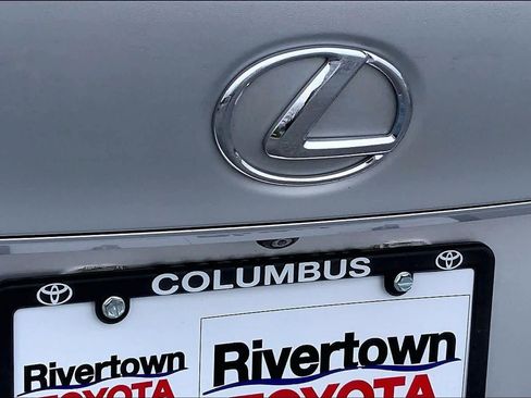 Used 2017 Lexus IS 200t image 30