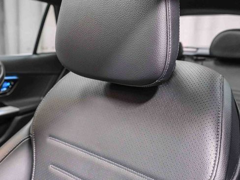 Certified 2023 Mercedes-Benz GLC 300 image 27