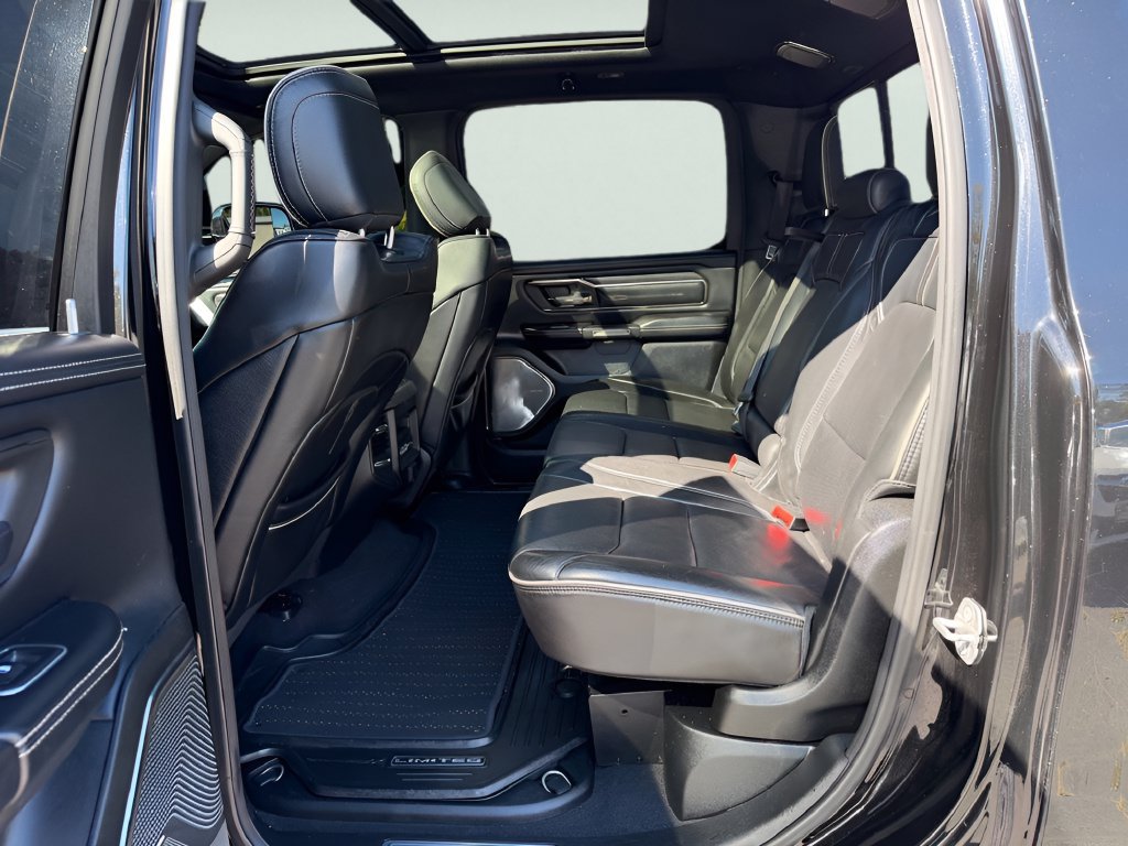 Used 2019 RAM 1500 Limited AWD/4WD image 30