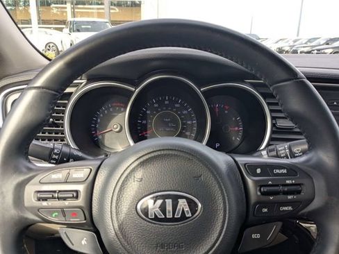 Used 2015 Kia Optima EX image 25