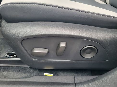 New 2026 Honda Prologue Touring image 13