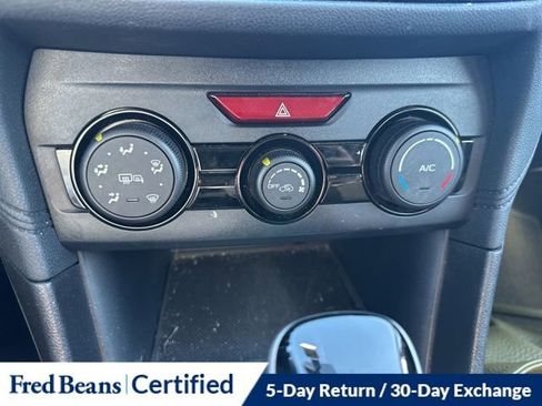 Used 2019 Subaru Crosstrek 2.0i Premium image 18