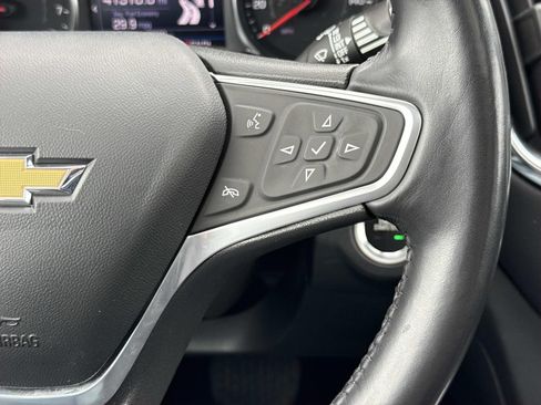 Used 2022 Chevrolet Equinox LT AWD/4WD image 14