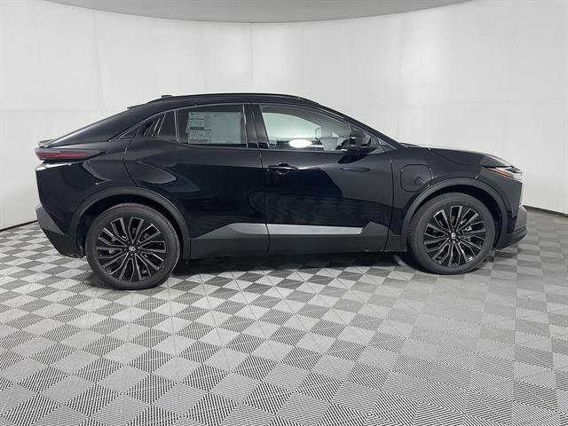 New 2026 Toyota C-HR AWD/4WD image 8
