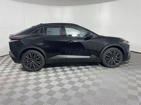 New 2026 Toyota C-HR AWD/4WD image 8