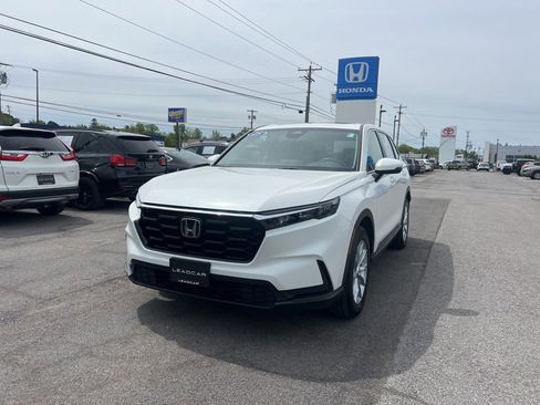 Used 2025 Honda CR-V EX image 1