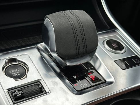 Used 2024 Jaguar XF R-Dynamic SE image 22