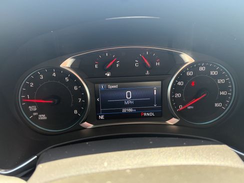 Used 2024 Chevrolet Equinox LS w/ LS Convenience Package FWD image 12