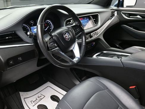 Used 2024 Buick Enclave Essence w/ LPO, Touring Package image 14