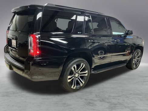 Used 2019 GMC Yukon SLT w/ Graphite Edition image 11
