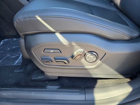 New 2026 Hyundai Santa Fe Calligraphy AWD/4WD image 17