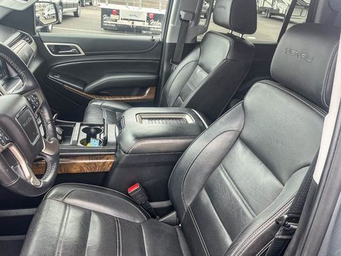Used 2019 GMC Yukon Denali w/ Denali Ultimate Package image 9