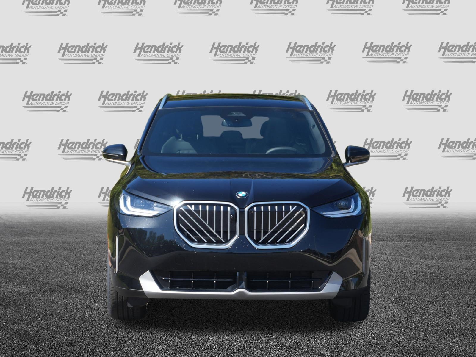 Certified 2025 BMW X3 xDrive30i AWD/4WD image 3