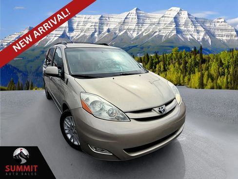 Used 2007 Toyota Sienna FWD image 1