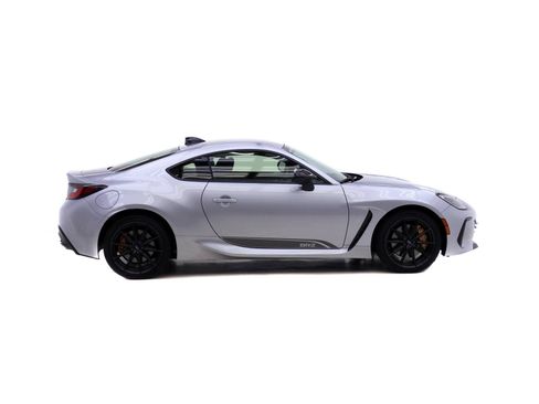 Used 2024 Subaru BRZ tS RWD image 4
