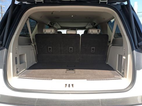 Used 2021 Lincoln Navigator L Reserve image 22