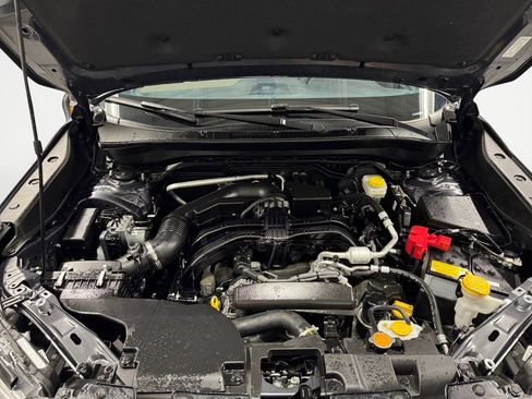 Certified 2025 Subaru Forester Base image 20